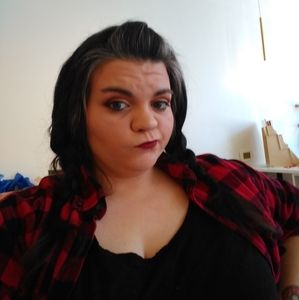 Meet your Posher, Lee-c